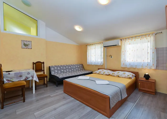 Dragica 2359 * Medulin